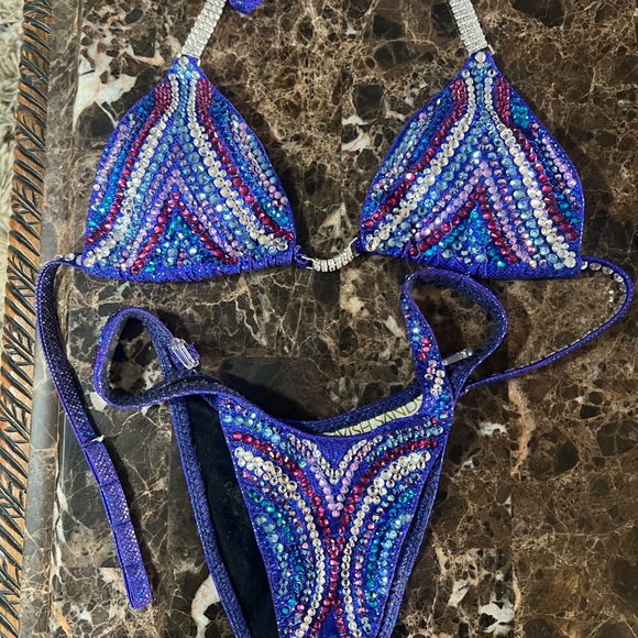 Figure competition suit - Picture 3 of 4